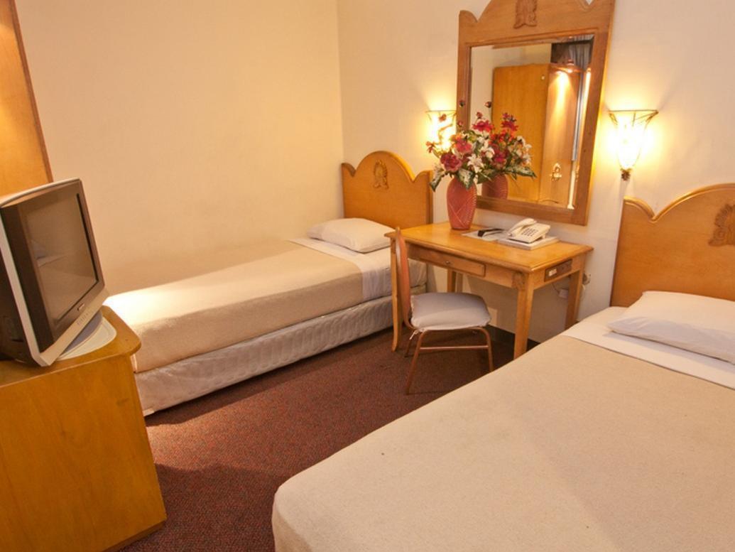 Palladium Suites Hotel Себу Экстерьер фото