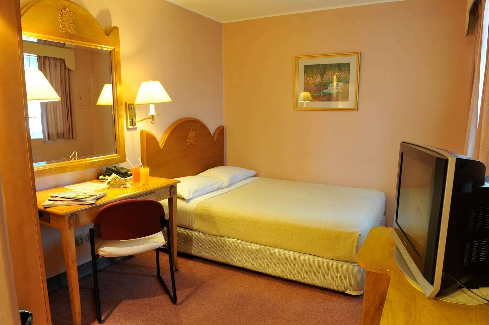 Palladium Suites Hotel Себу Экстерьер фото